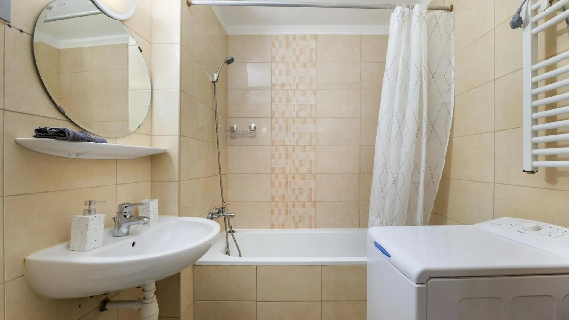Akacfa Centrum Apartment - Cosy Home Budapest