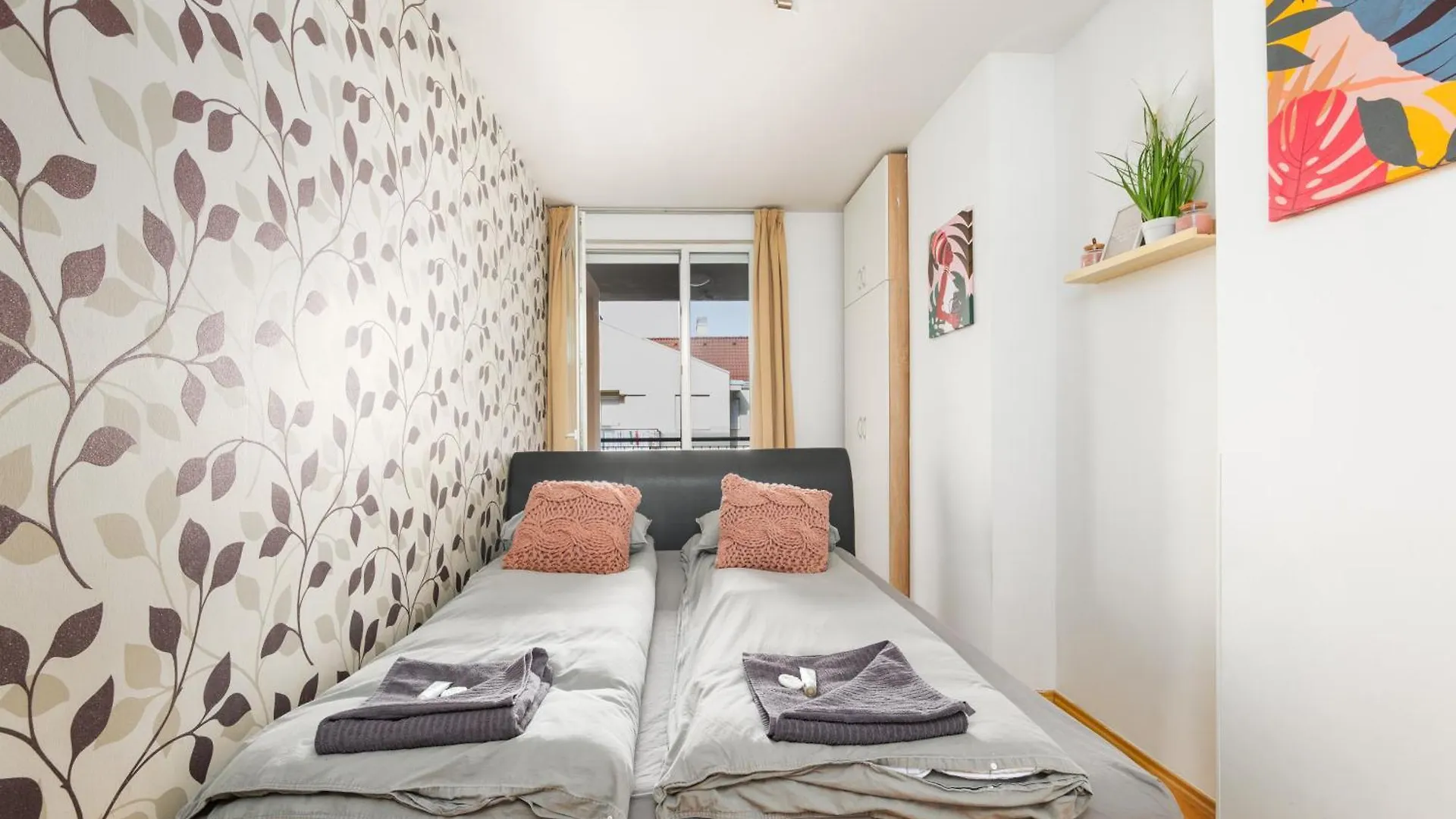 Akacfa Centrum Apartment - Cosy Home Budapest Hungary